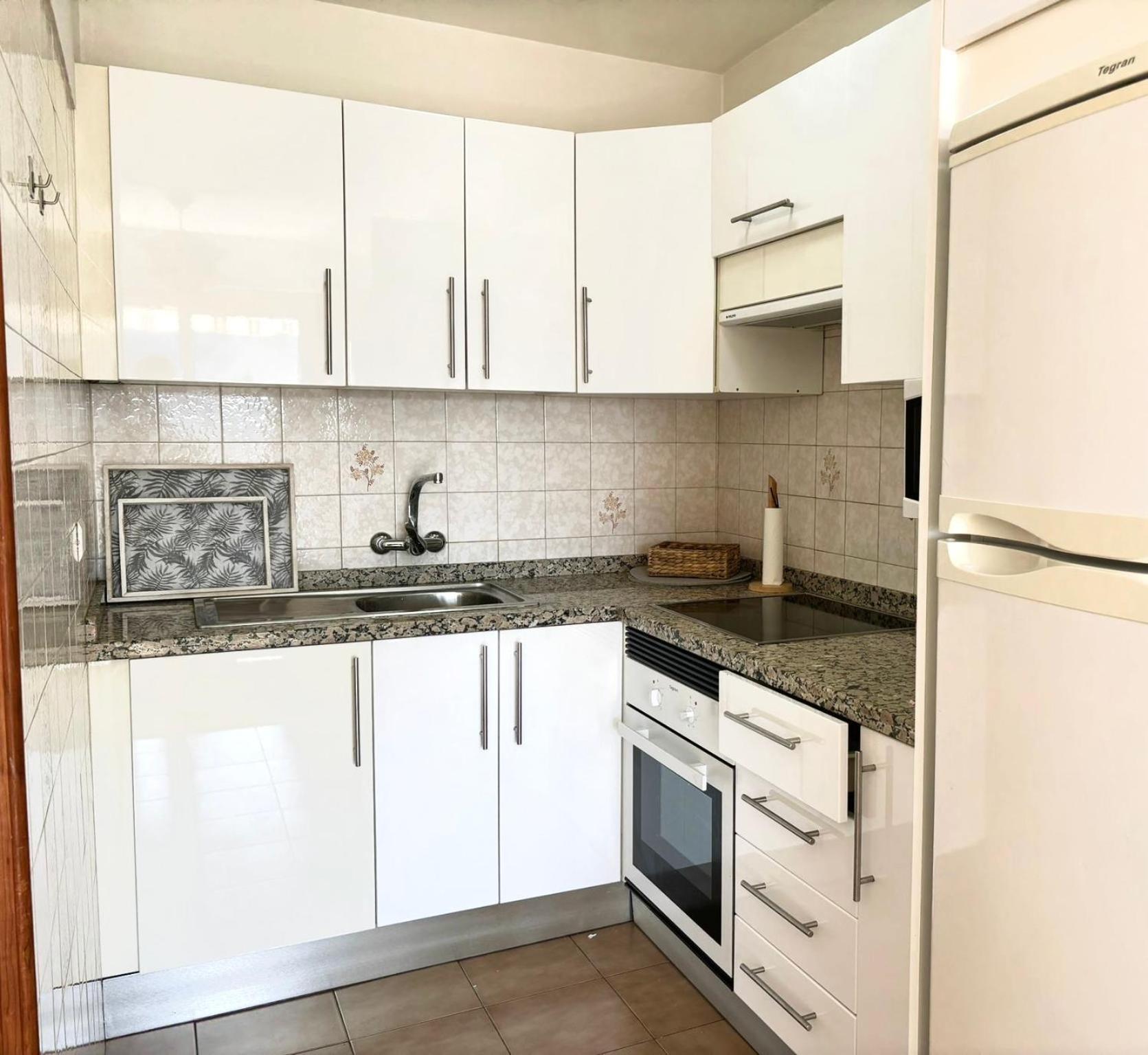 Seaview Apartment - Los Cristianos Los Cristianos  Kültér fotó